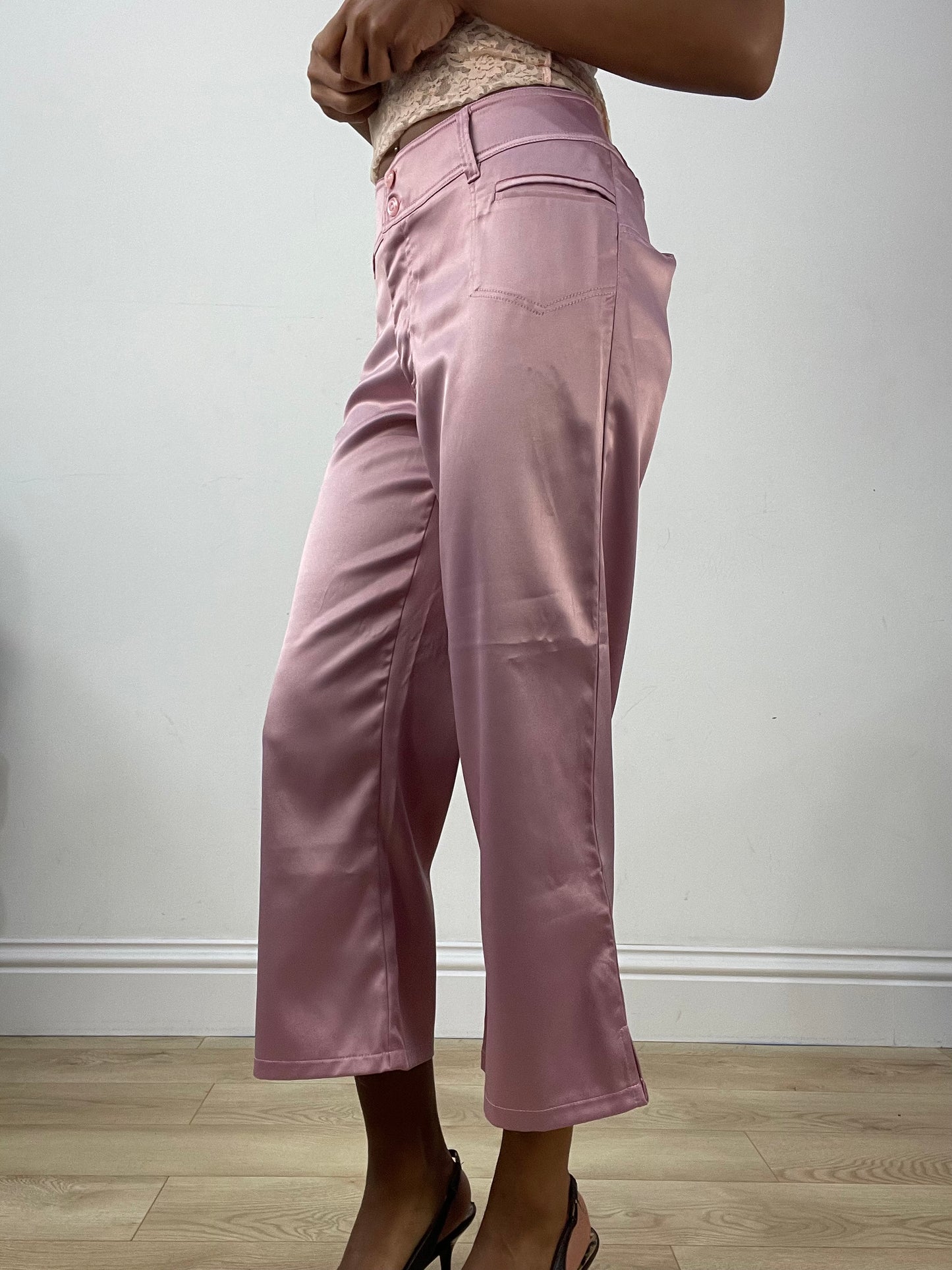 vintage edit: halloween | medium pink satin style cropped trousers