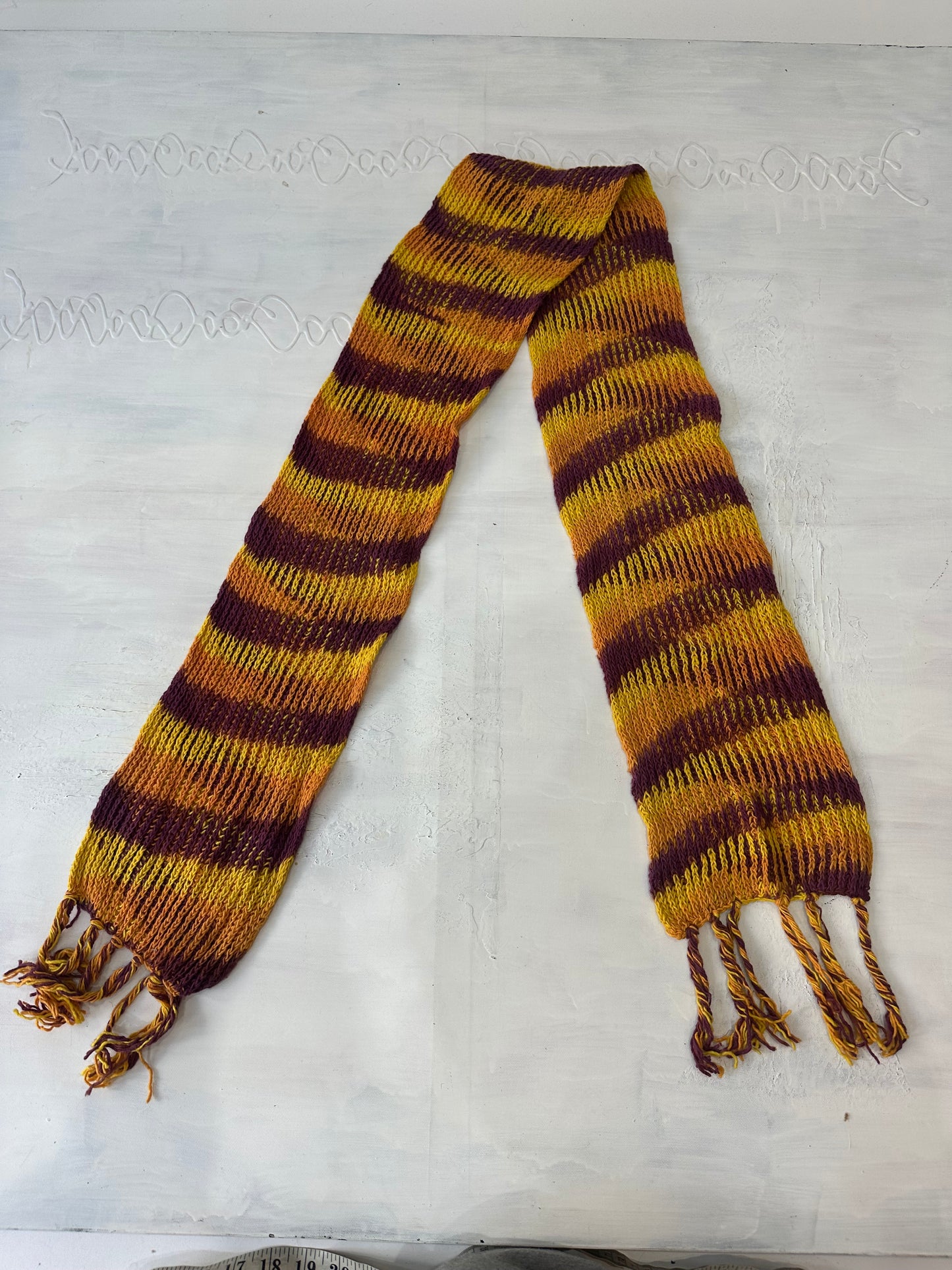 💻 BEST PICKS | one size orange striped knit scarf