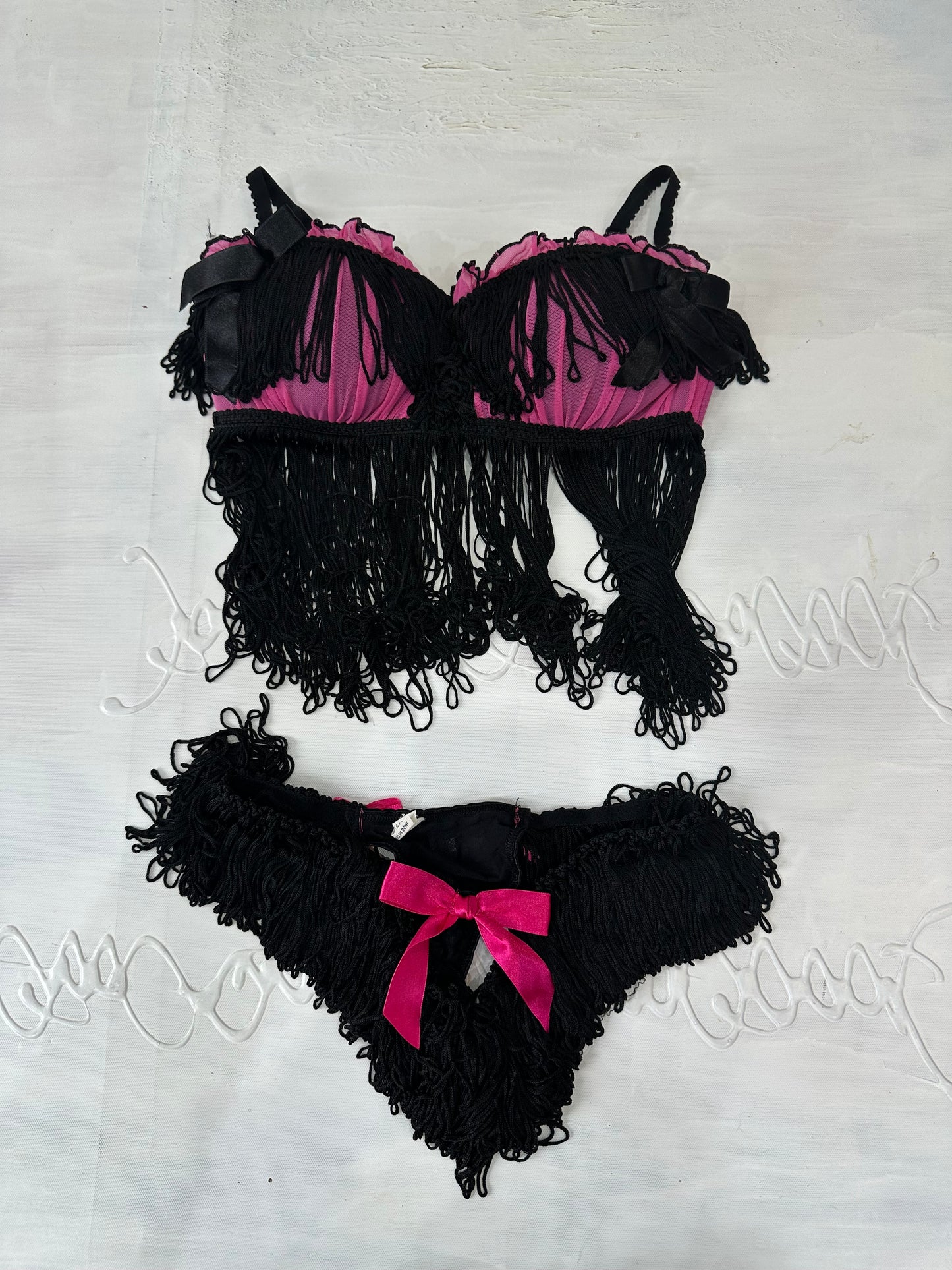 BEST PICKS | medium black and pink fringe bra and underwear set