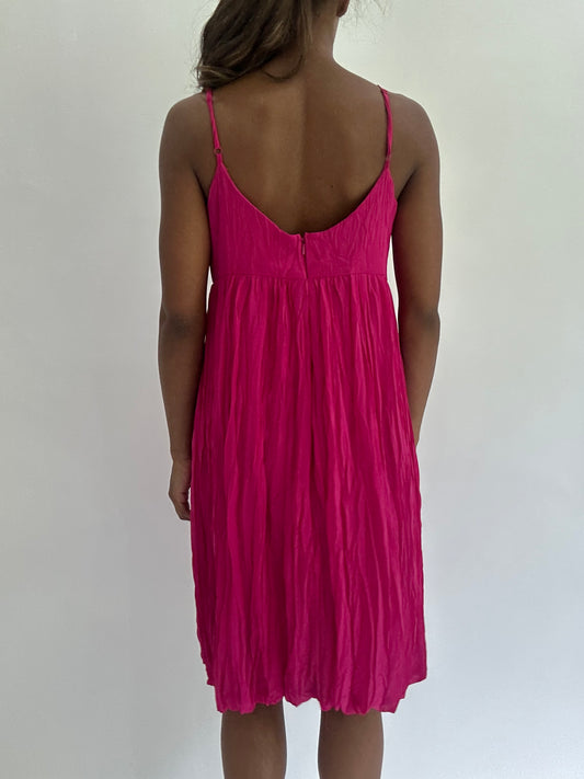 💚colourmaxxing drop | small/medium pink draped midi dress