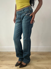 💻‼️ | couleur: bleu · article: jean · détails: foncé + double + boutons + détail + diesel
