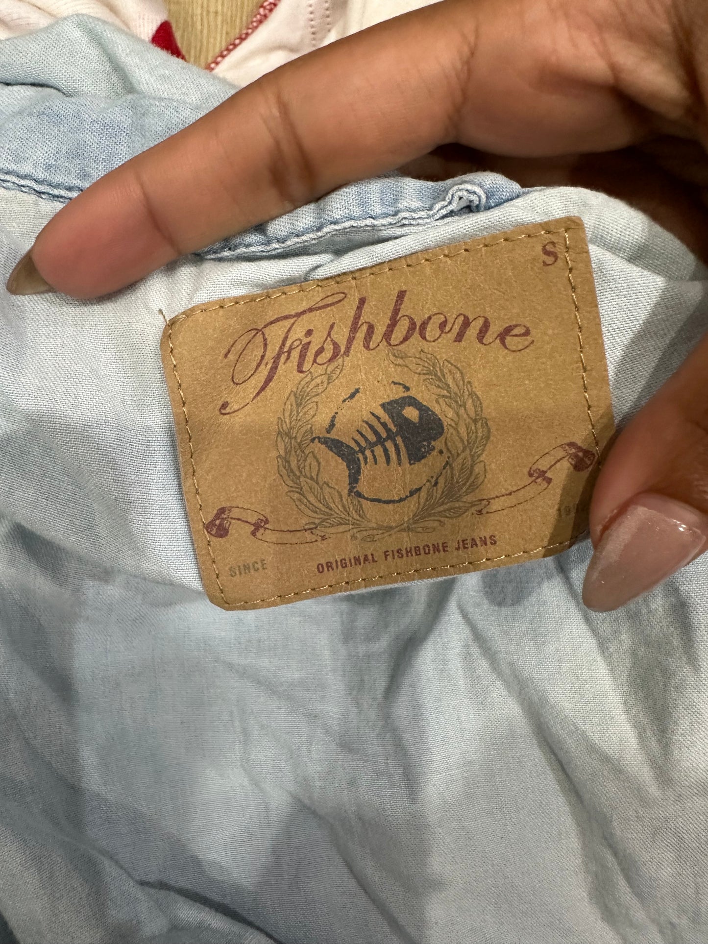 AUTUMN EDIT | small blue fishbone denim button up top