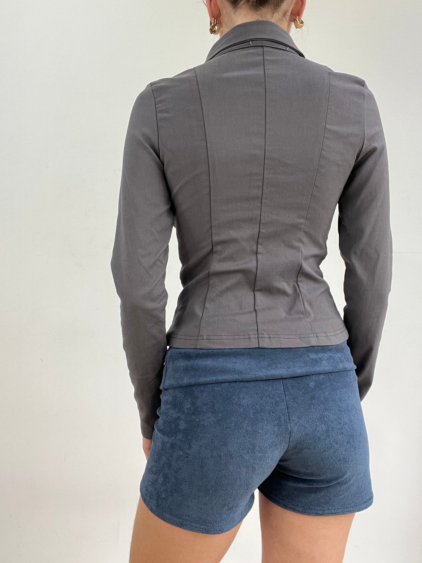 #326 SAMPLE SALE | medium grey long sleeve lola top