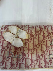 BEST PICKS | couleur: rose · article: sac bandoulière · détails: monogramme + christian dior