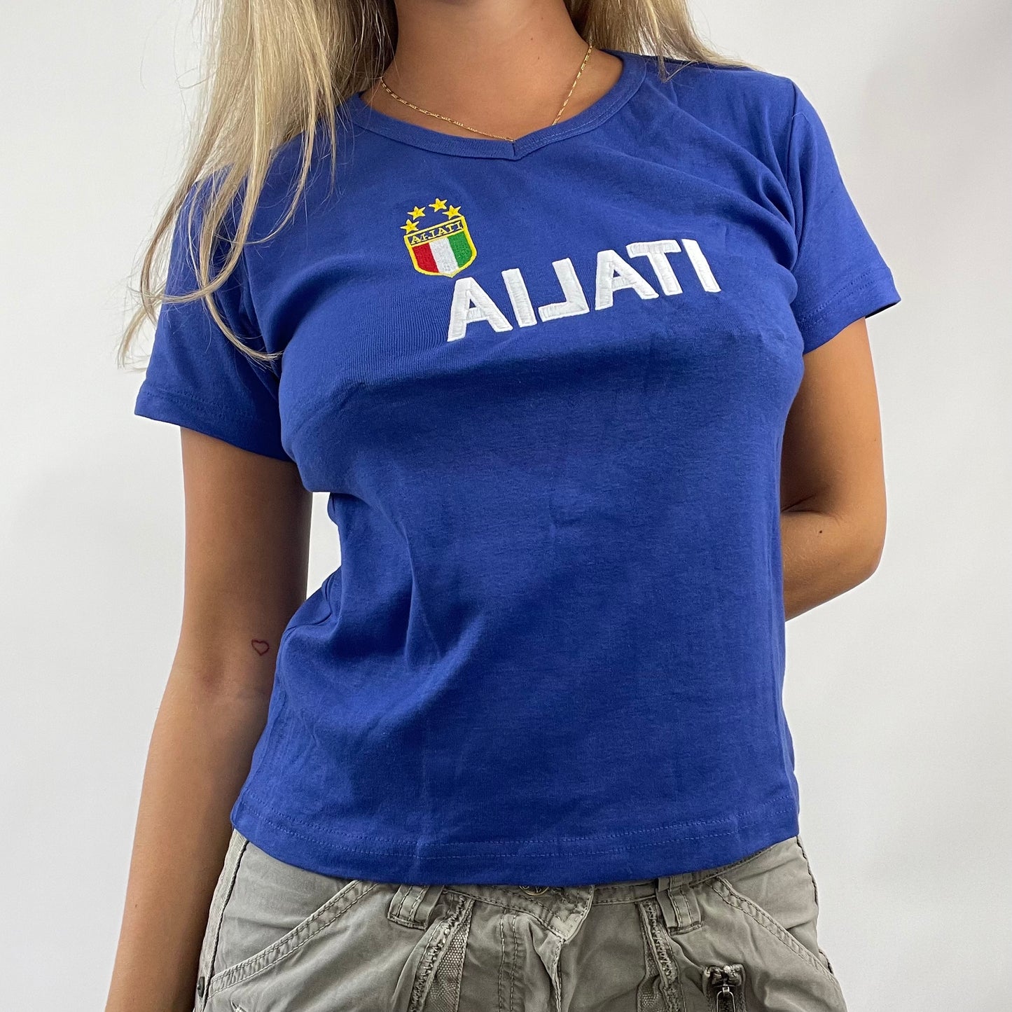 ‼️AMELIA GRAY DROP | blue italia v neck t-shirt