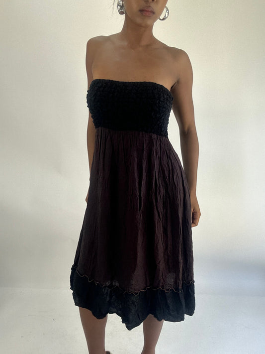AUTUMN FAVOURITES | small burgundy and black bandeau dress