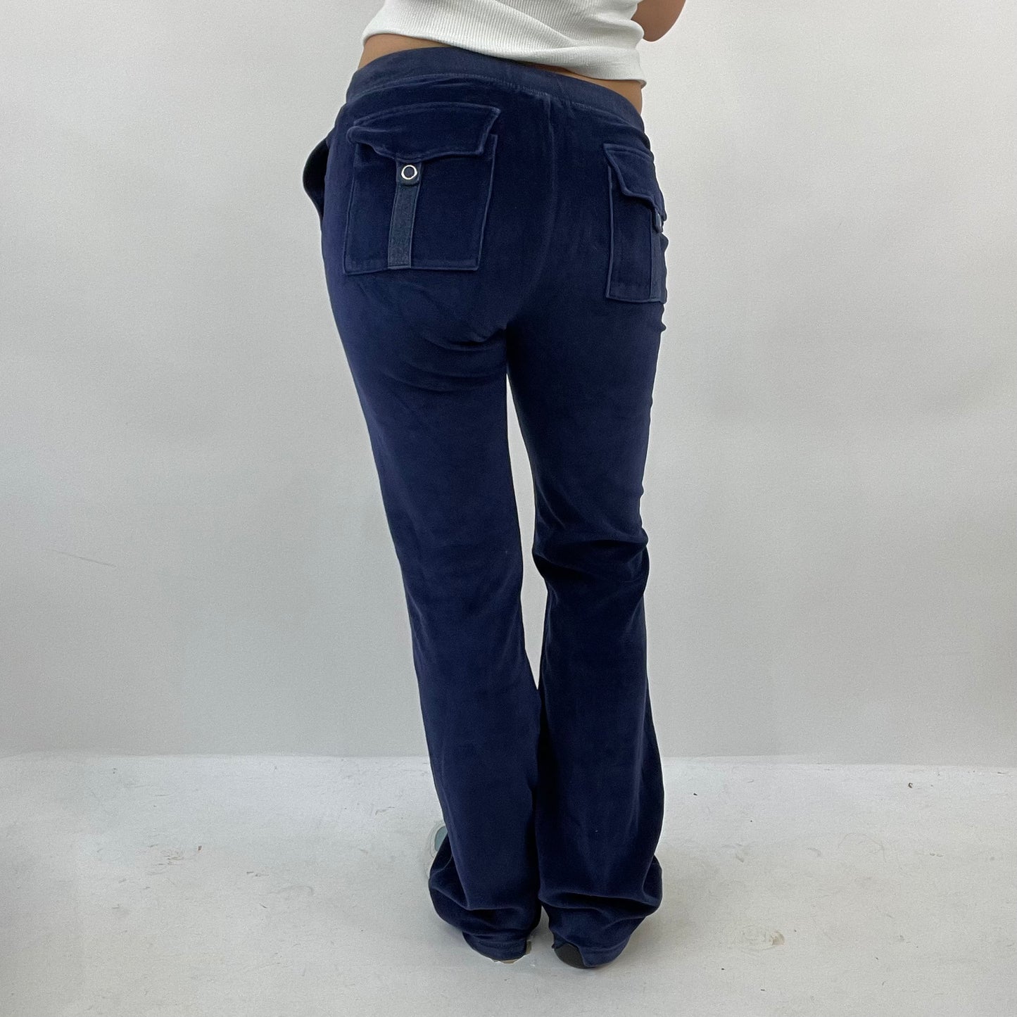 💻12 DAYS OF XMAS DROP | small blue velour joggers