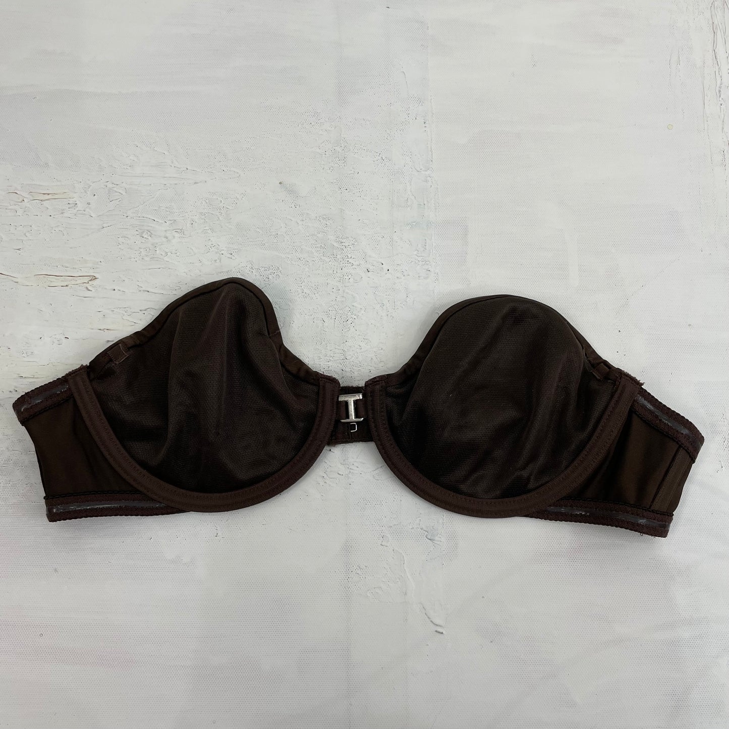 GORPCORE DROP | small brown strapless bra