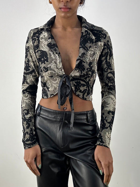 💻MOB WIFE DROP | medium black and grey tie up patterned top