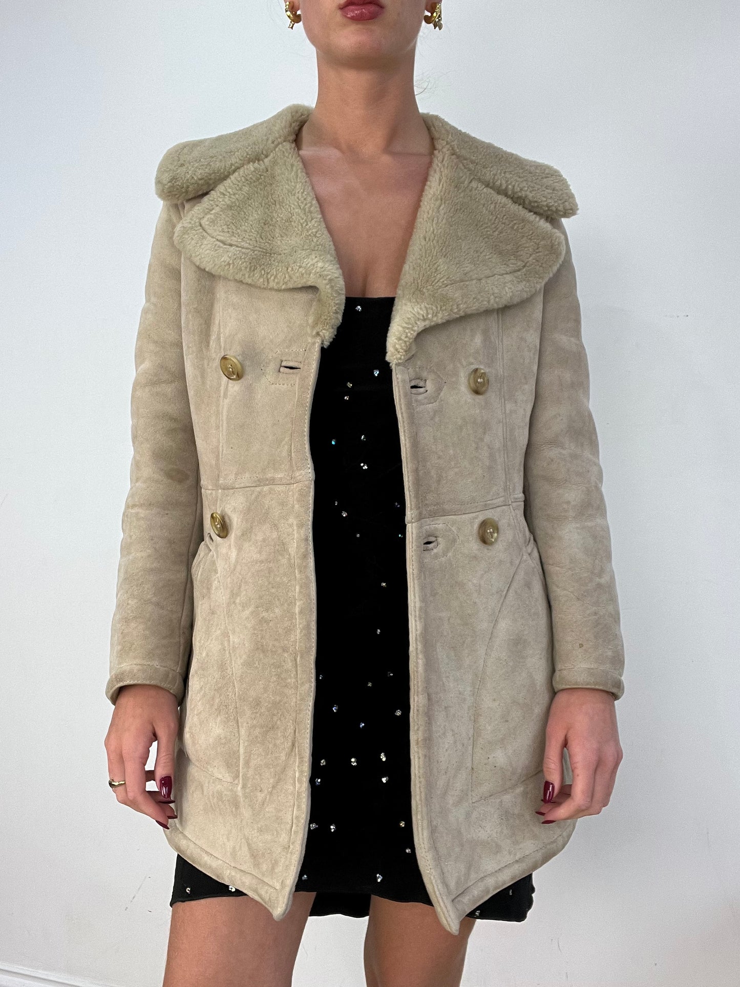 vintage edit fourteen | small beige pea style coat