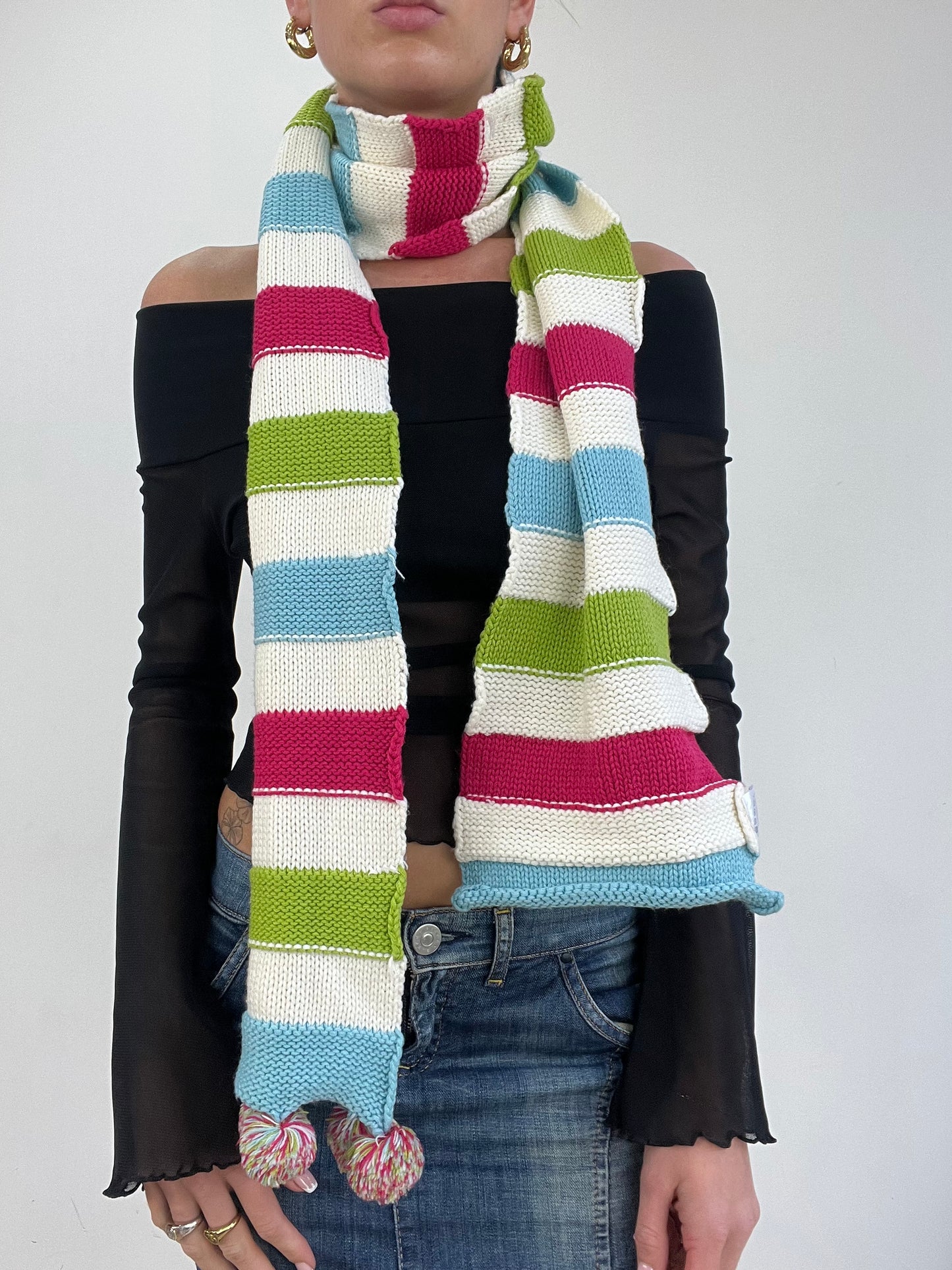 💻 vintage edit three | multicoloured striped scarf
