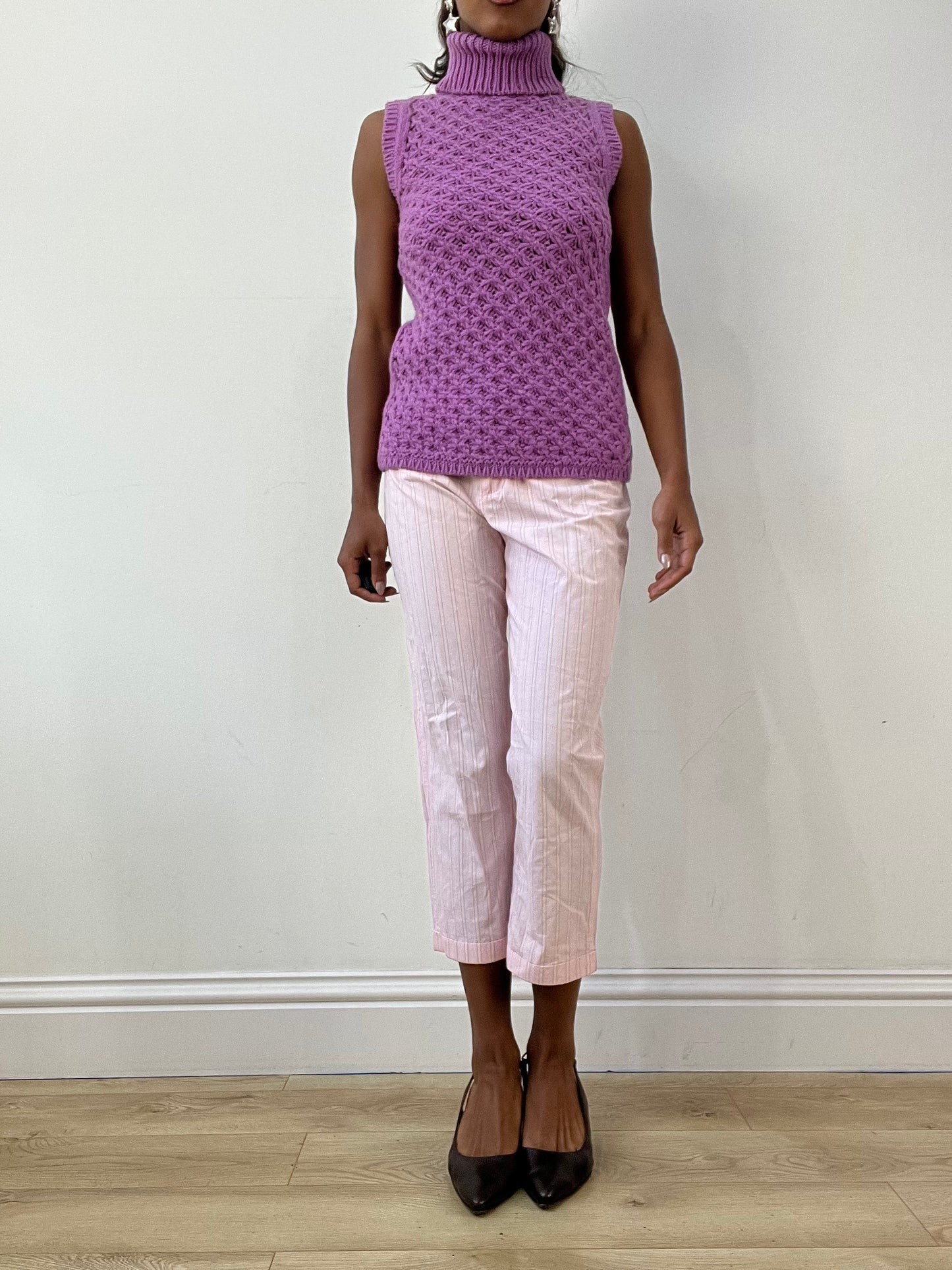 BEST PICKS | medium pink cropped trousers with stripes
