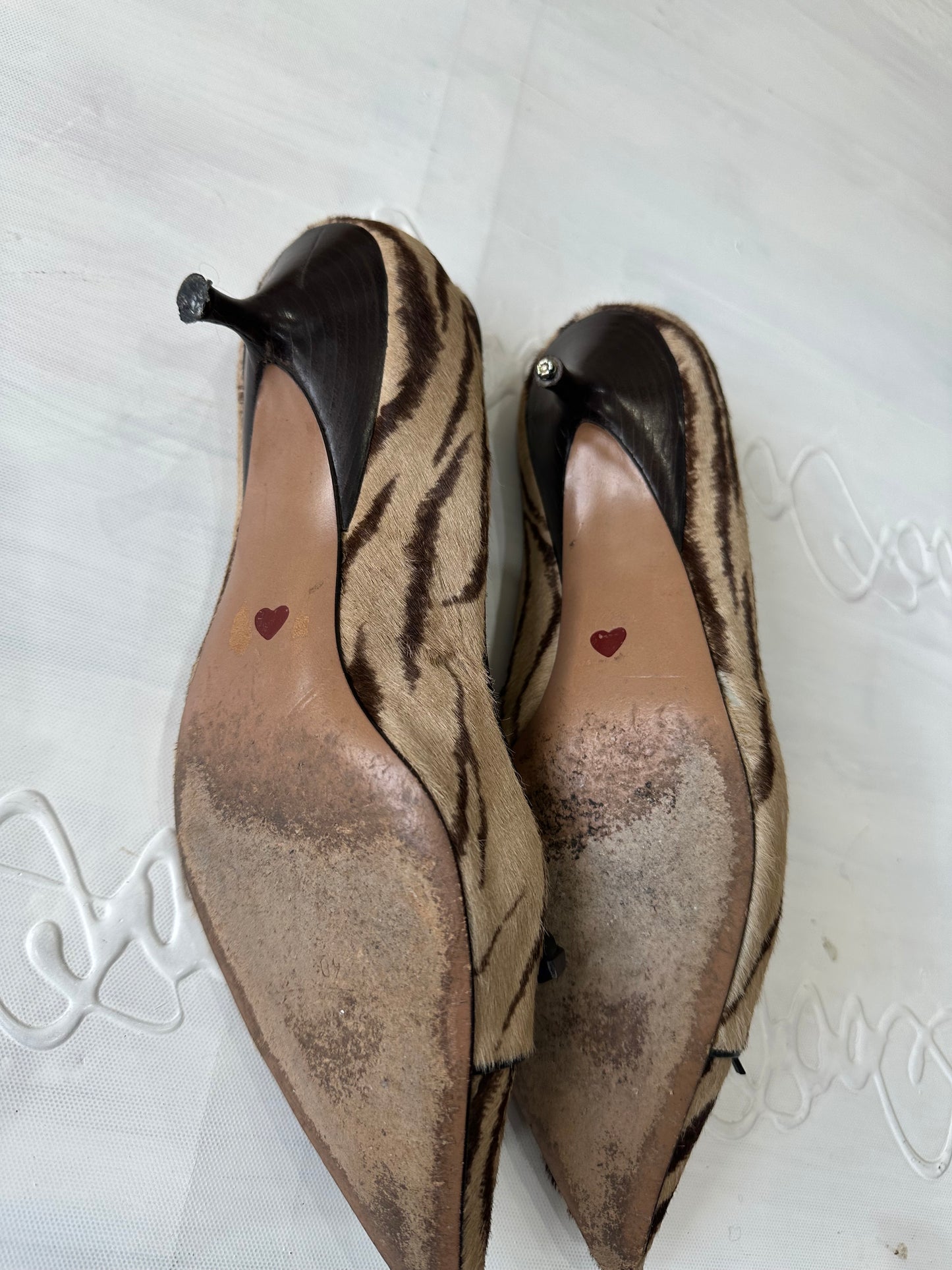 vintage edit thirty-two | UK 6 brown moschino fur kitten heels with lace up detail