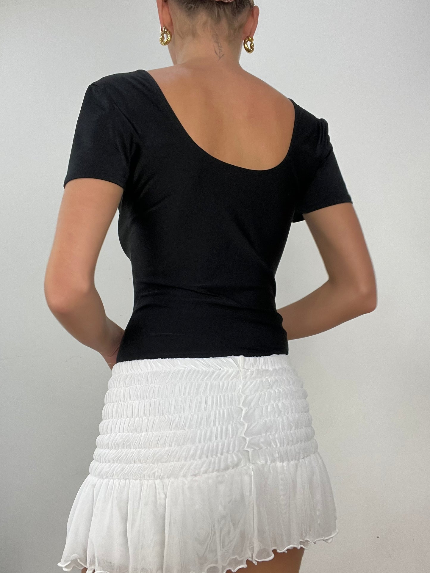 💻BALLETCORE | medium black short sleeve bodysuit