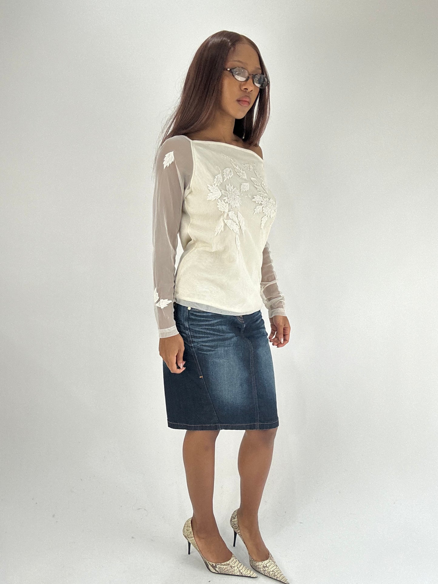 WINTER FAVOURITES | small blue denim midi skirt