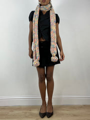 BEST PICKS | couleur: rose + multicolore · matière: maille · article: écharpe · détails: pompons + détail