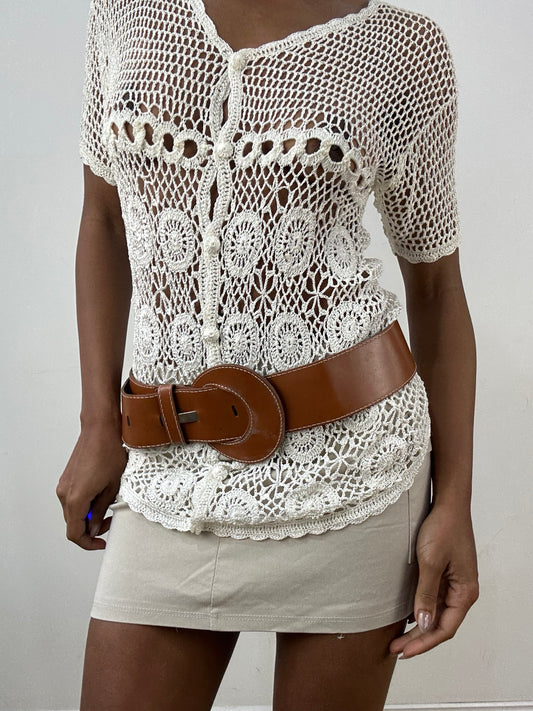 vintage edit: indie sleaze | brown leather belt with buckle detail