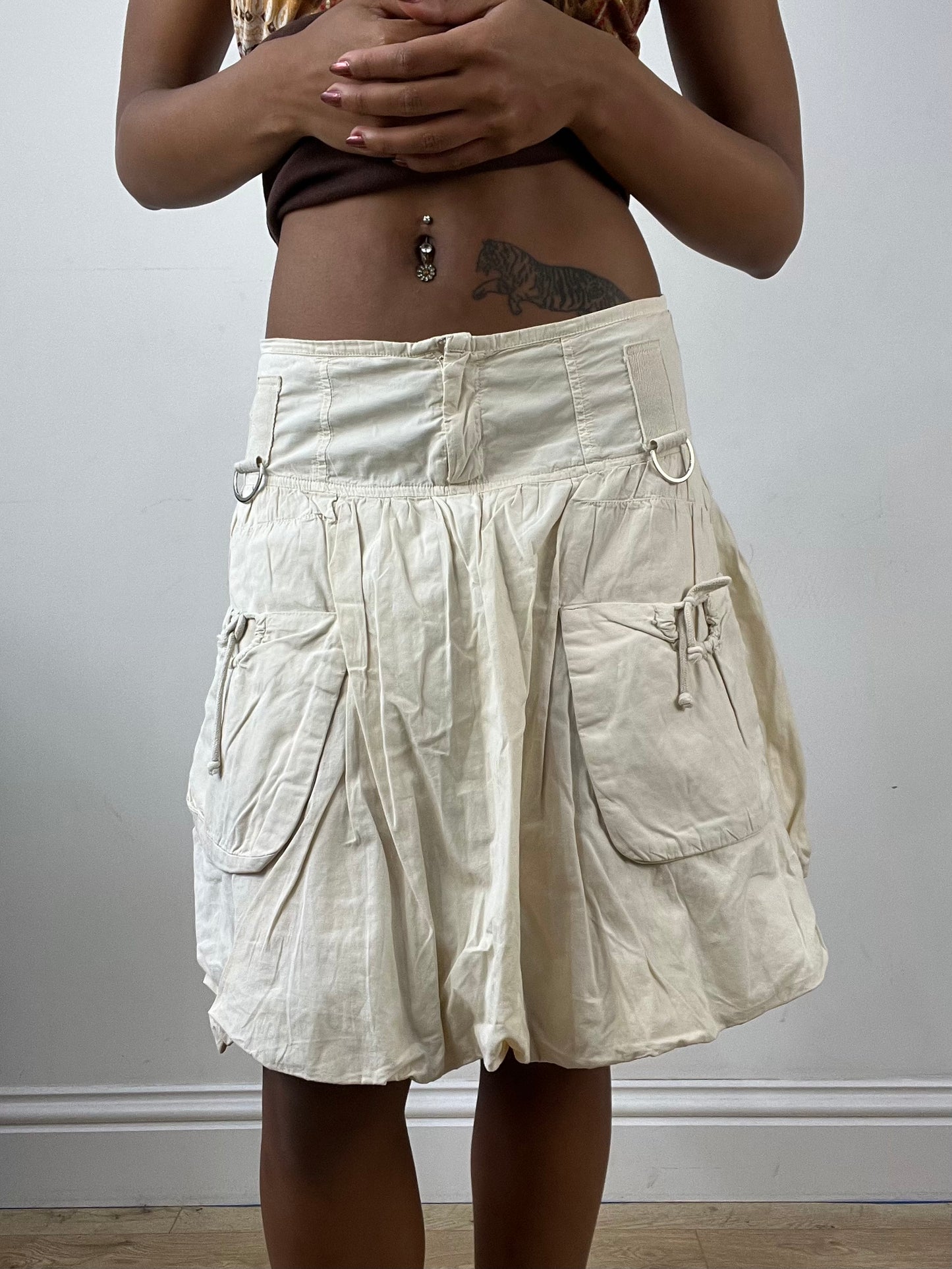 vintage edit thirty-four | small beige bubble midi skirt