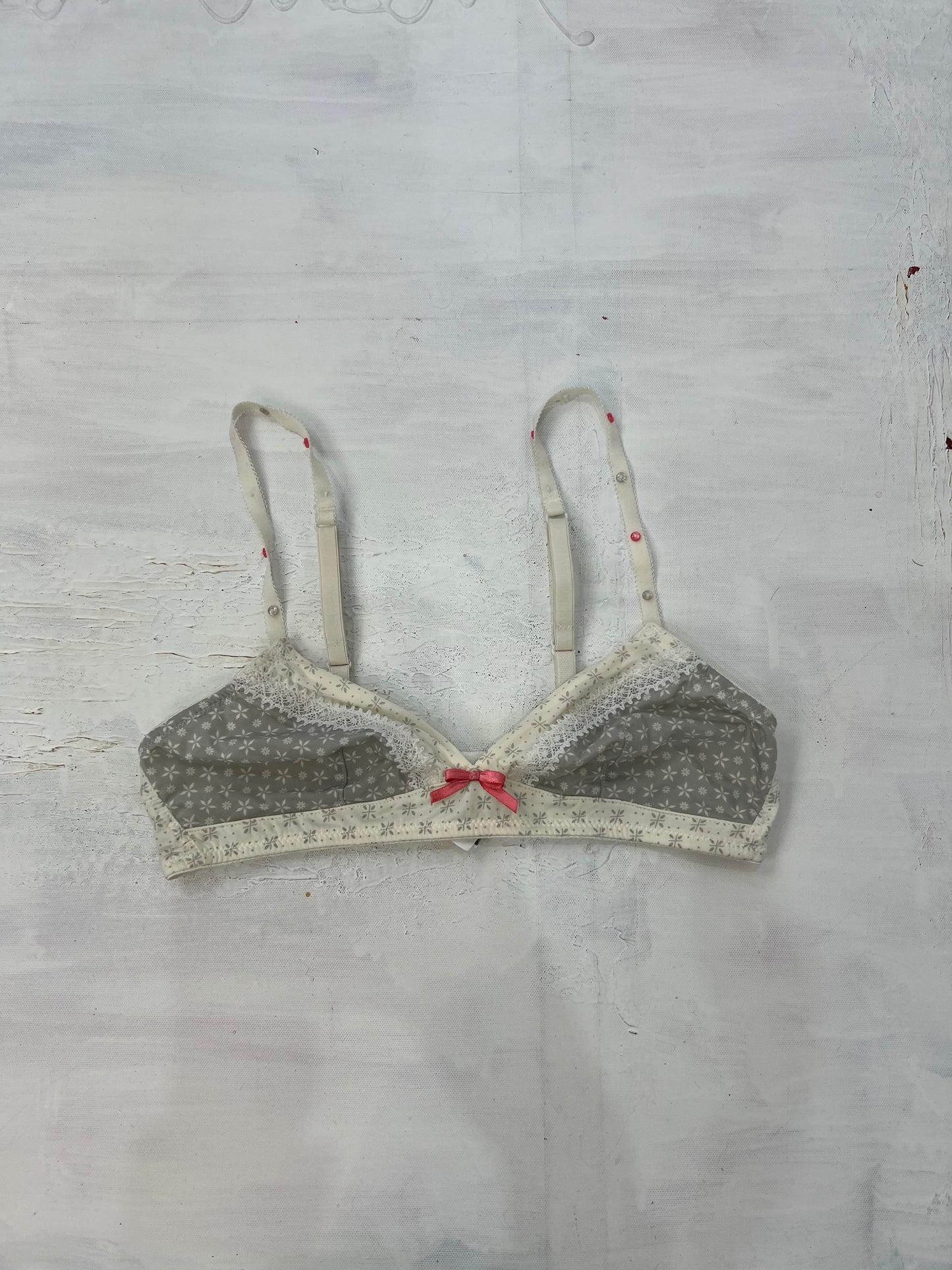 vintage edit ten | small white and grey floral bra