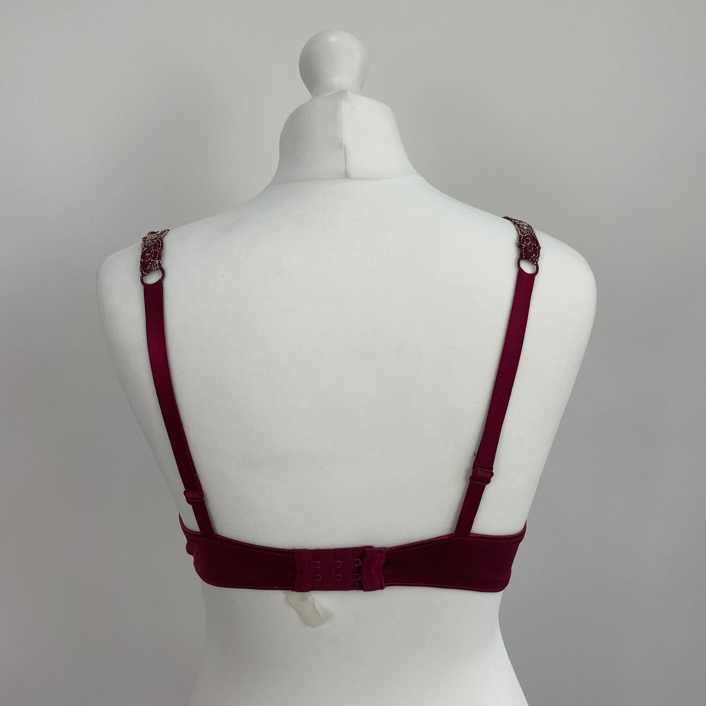 INSTA BADDIE DROP | small purple embroidered padded bra