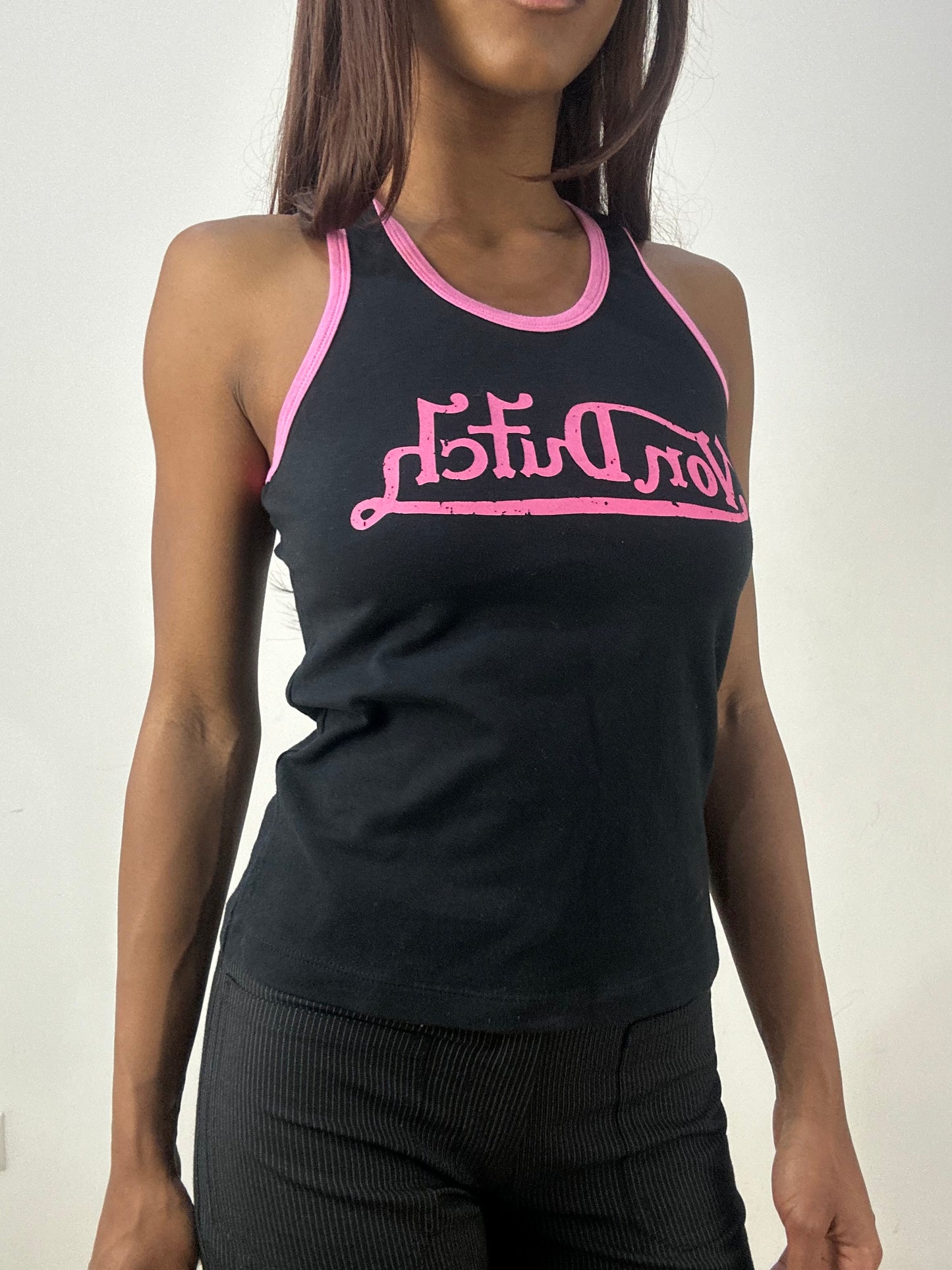 💻‼️ small black von dutch tank top with pink graphic