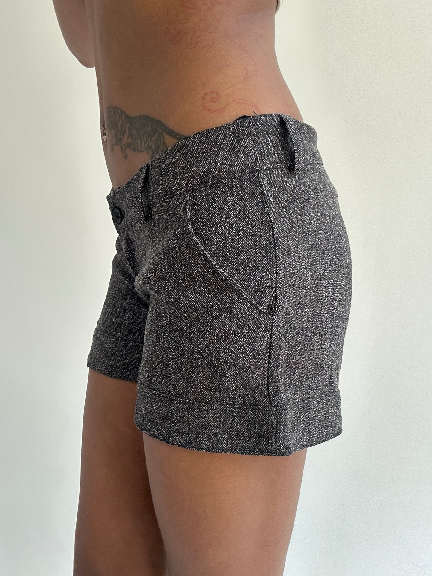 ‼️ | dark grey tweed style shorts