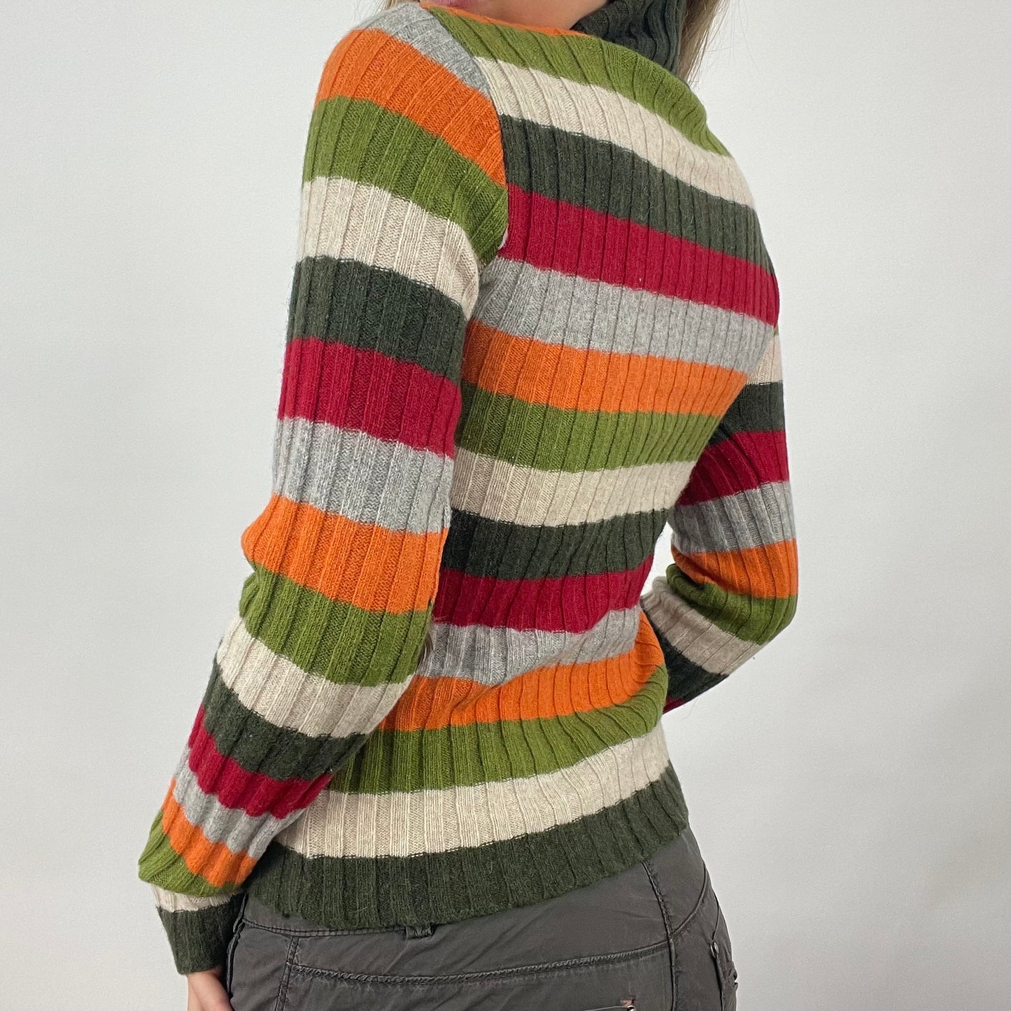 VINTAGE GEMS DROP | medium green knit stripe turtleneck jumper