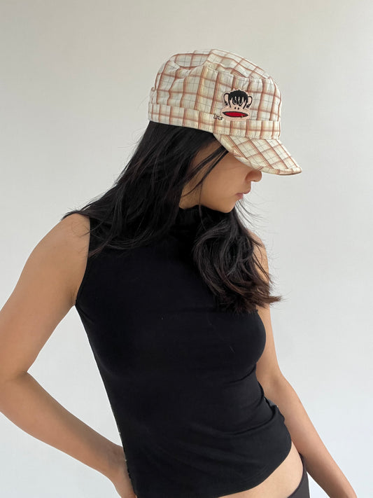 ‼️white plaid detail paul frank cap