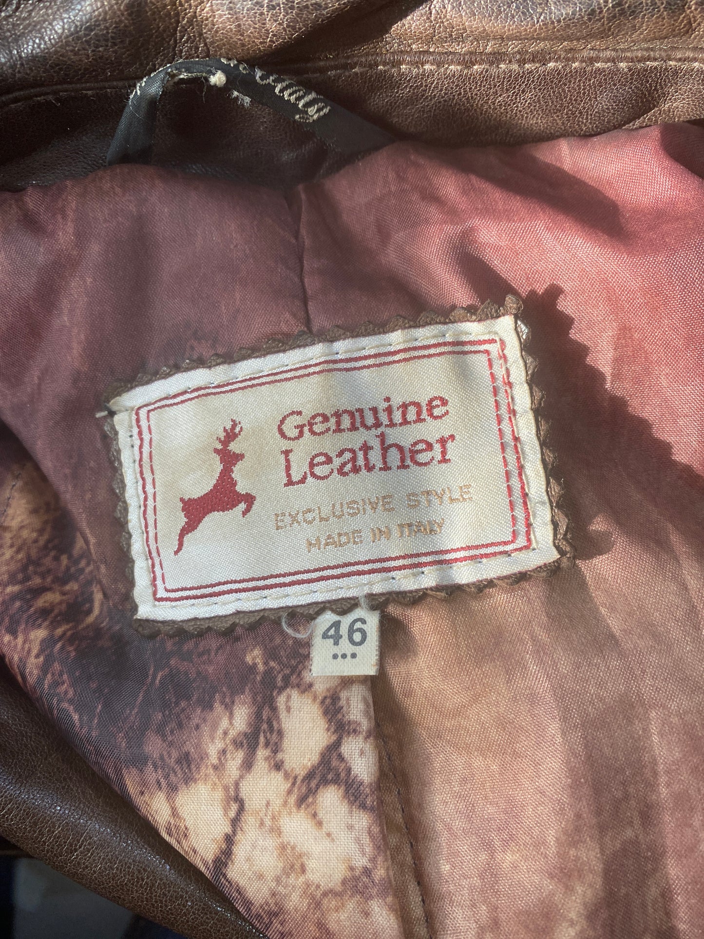 AUTUMN FAVOURITES | medium brown leather jacket with pocket details