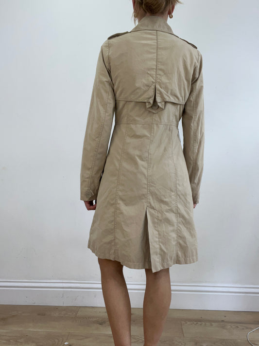 💻💚vintage edit twenty-four | talla: S · color: beige · prenda: gabardina
