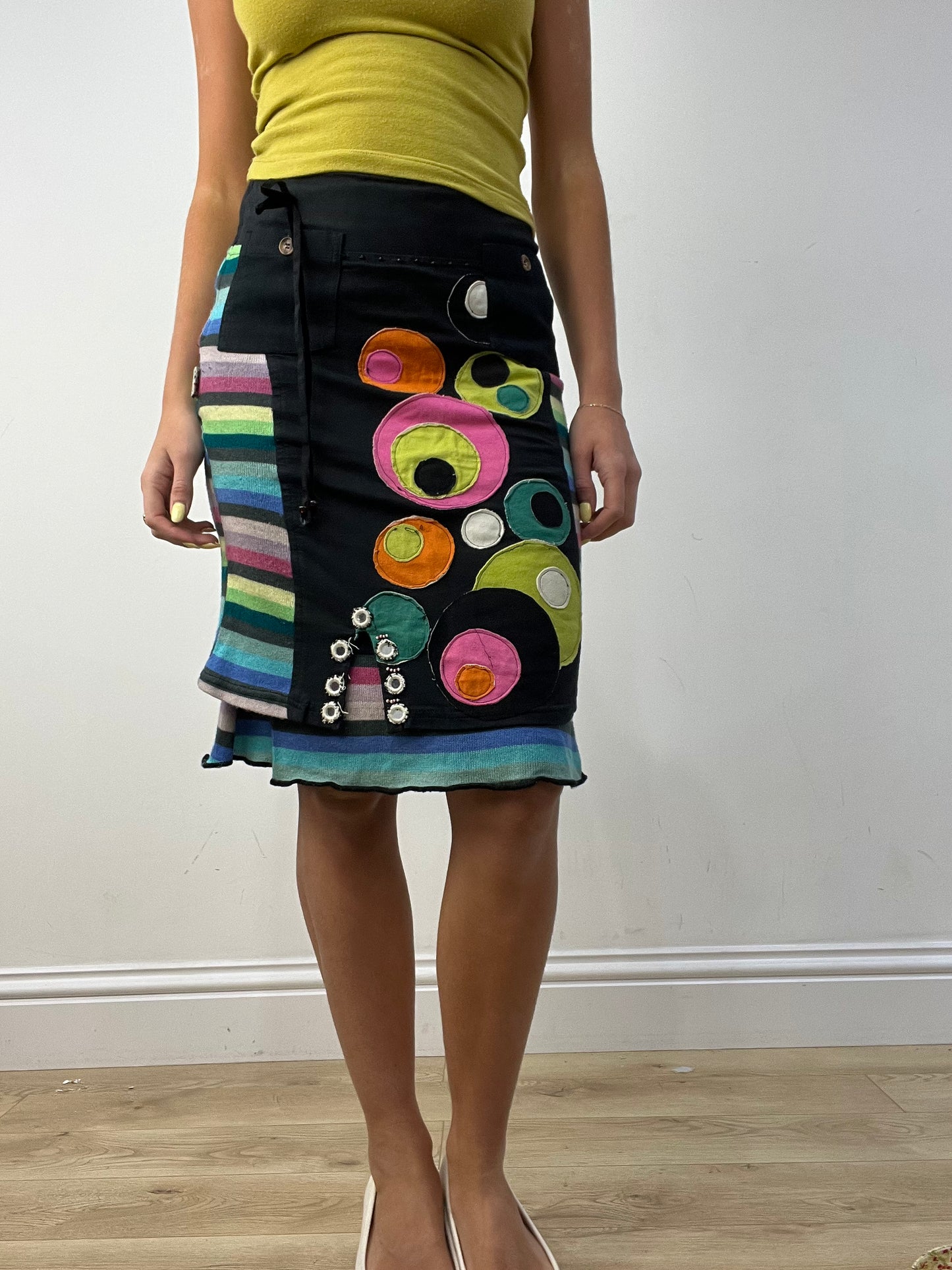 vintage edit twelve | small black graphic patterned midi skirt