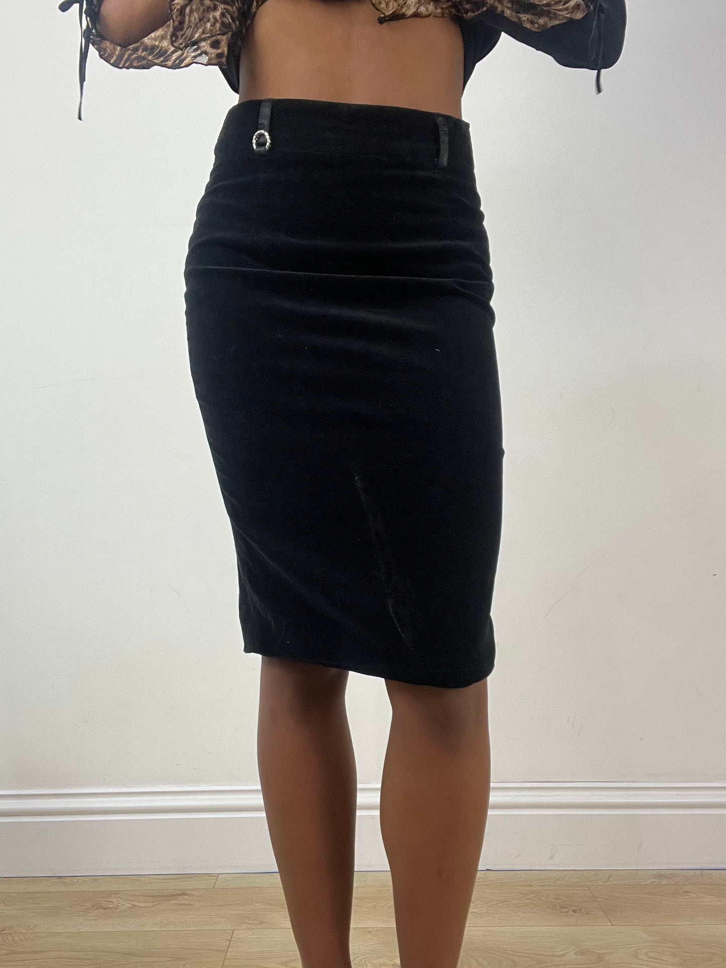 BEST PICKS | small black velvet style midi skirt with clasp detail