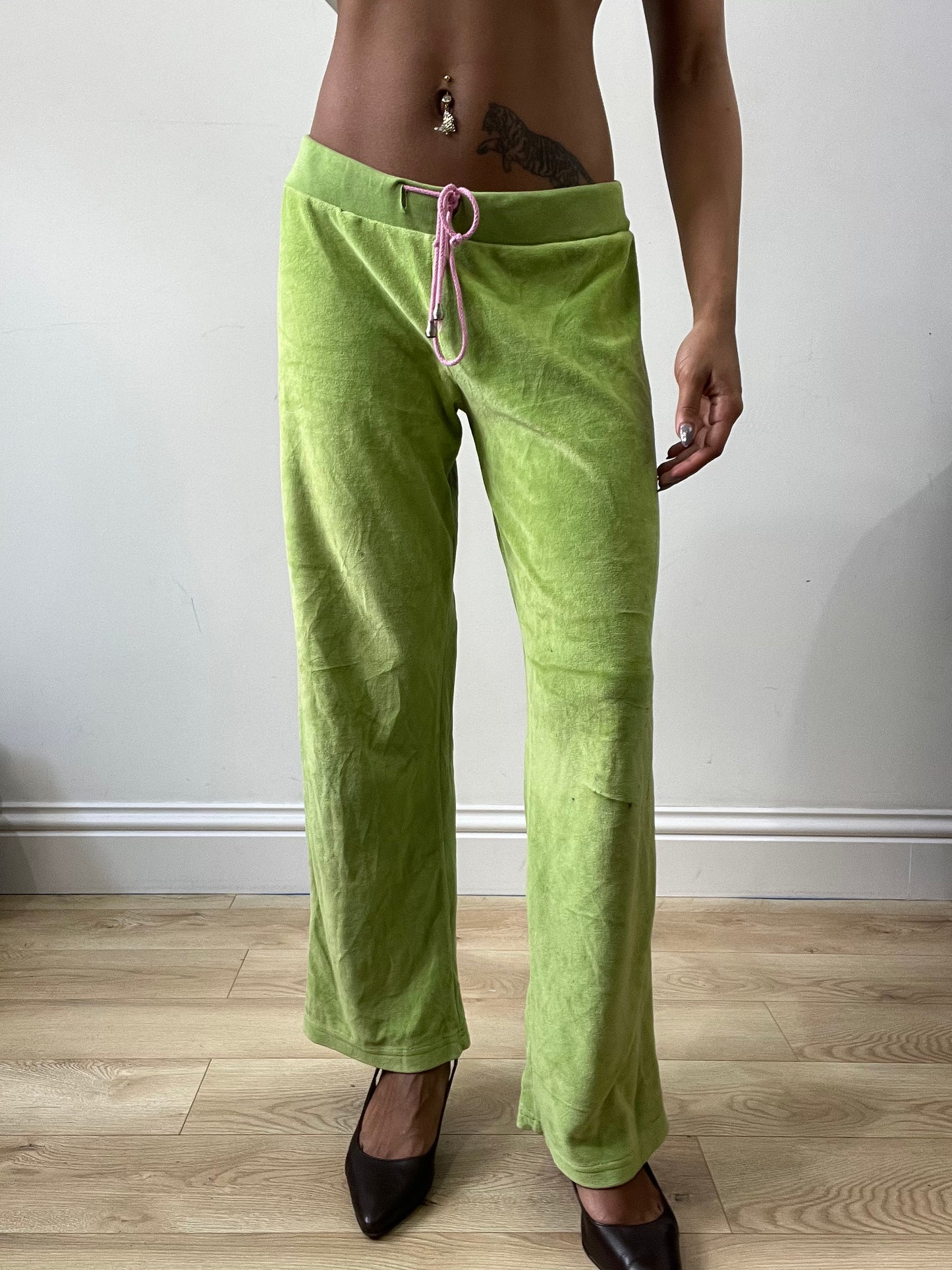 spring edit | medium green velour sweatpants with pink drawstring