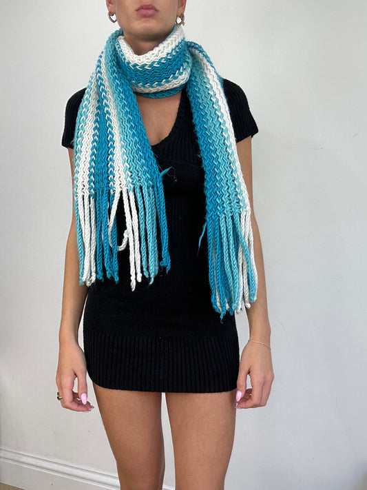💻💚BEST PICKS | blue and white crochet knitted scarf