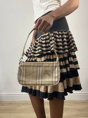 vintage edit: fashion week | cream and brown burberry monogram bag