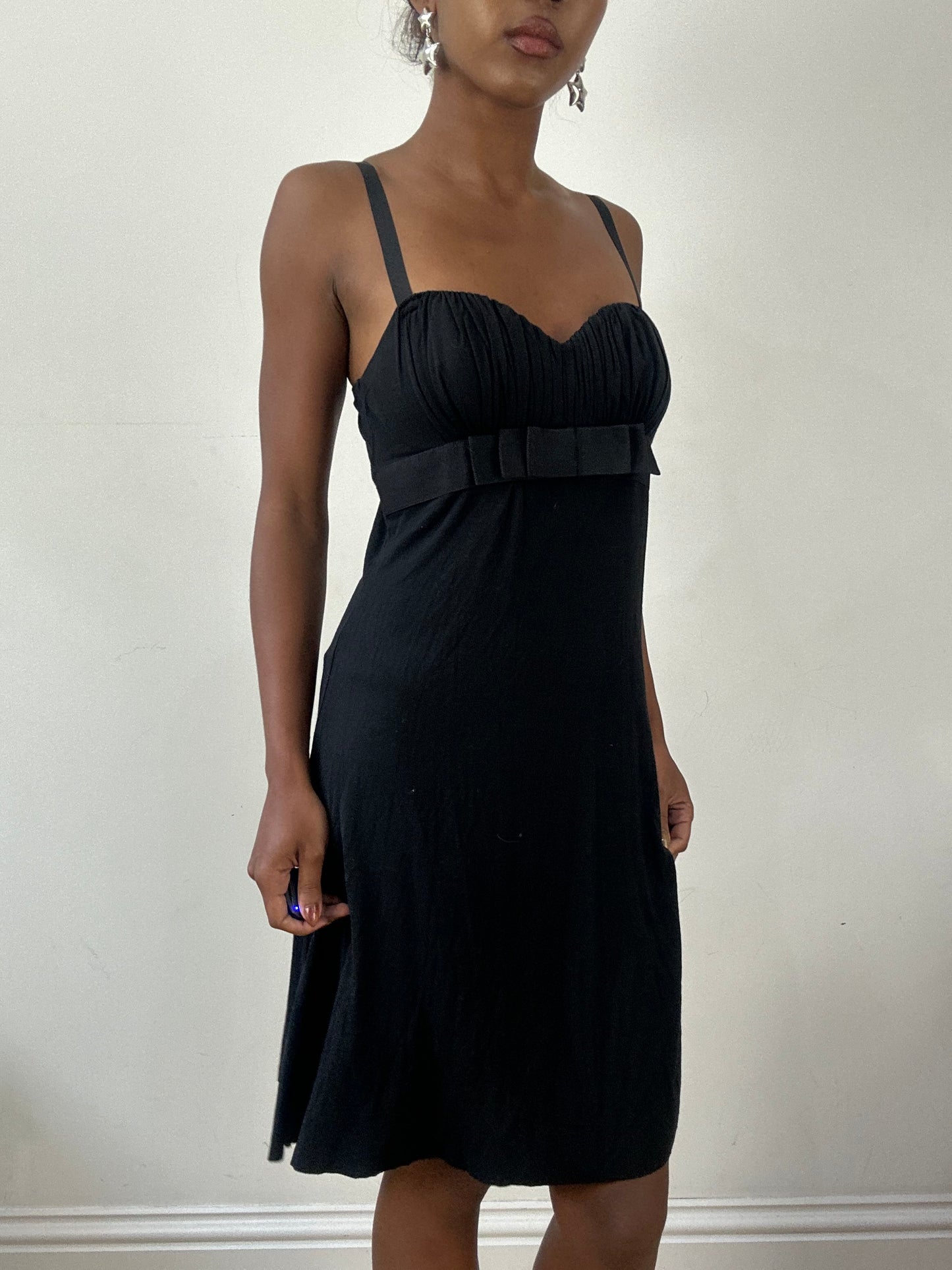 BEST PICKS | small black morgan de toi midi dress