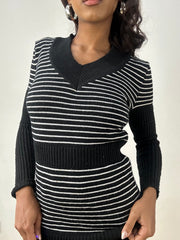 BEST PICKS | small black knit jumper with white stripe print