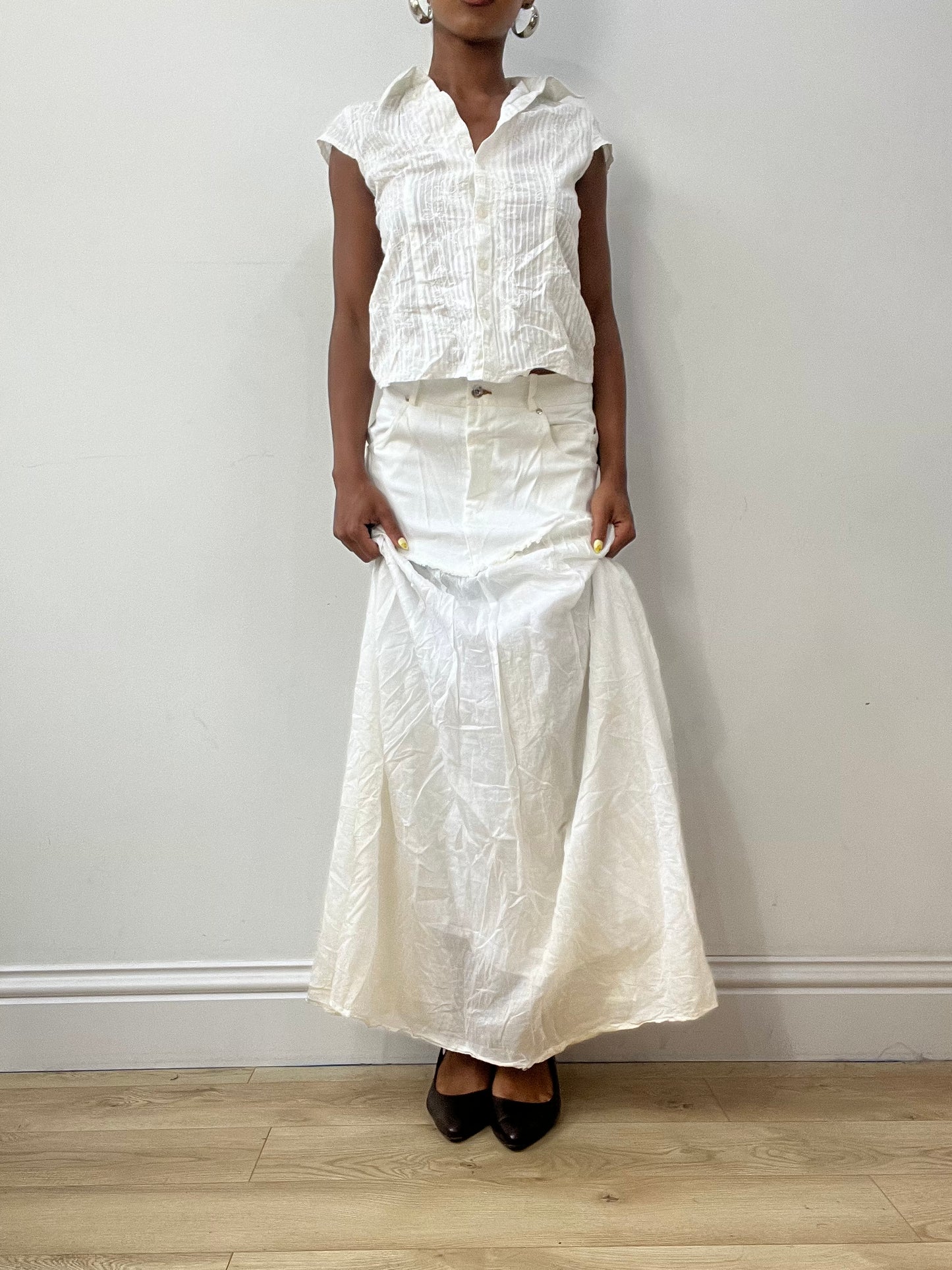 vintage edit thirty-two | medium white linen maxi skirt with denim waistband