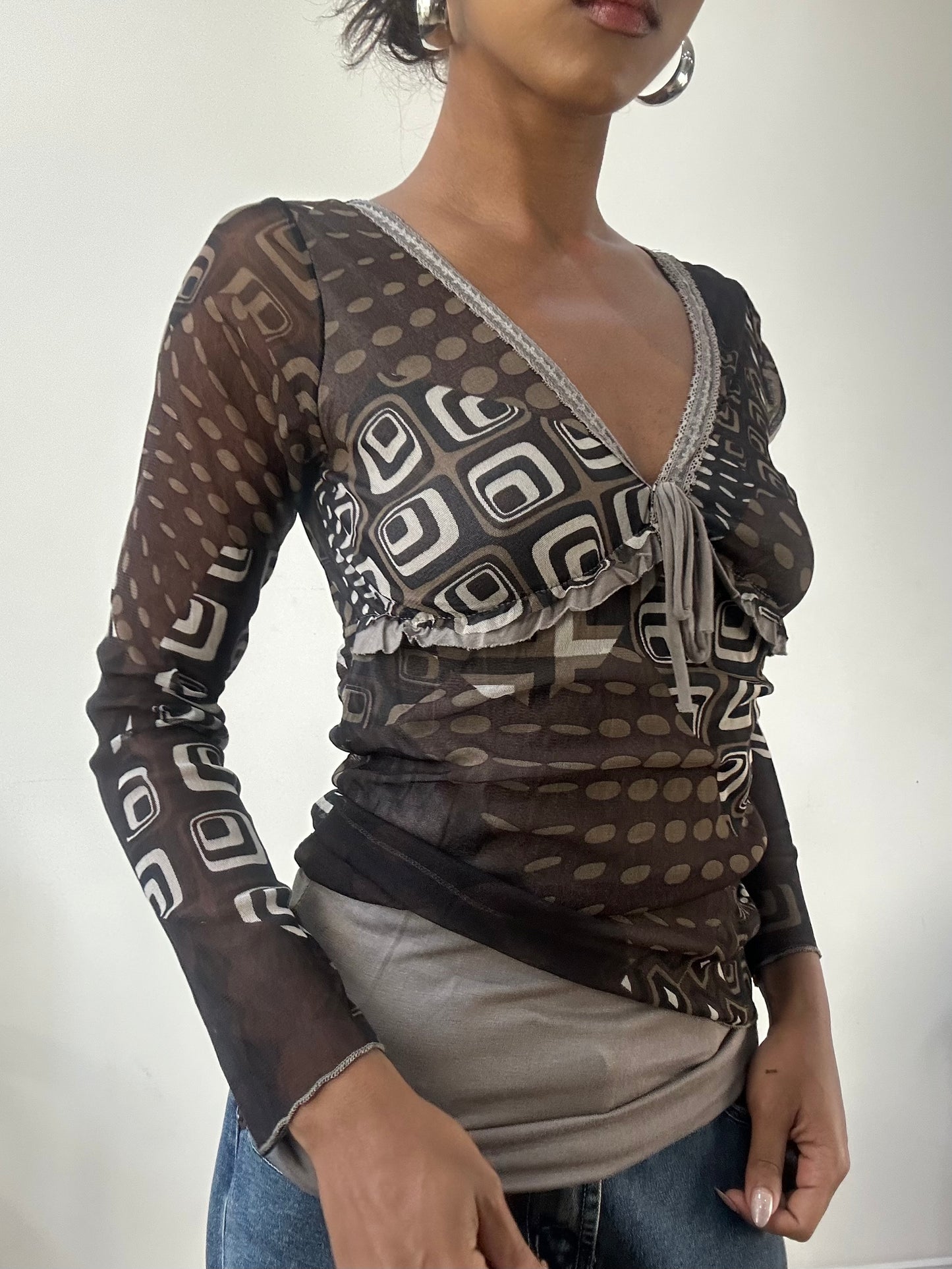 AUTUMN EDIT | small brown long sleeve top with graphic mesh overlay