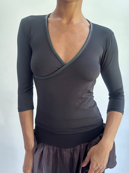 ‼️olivia rodrigo drop | small black 3/4 length sleeve top