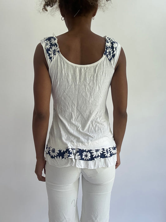 olivia rodrigo drop | small blue floral milkmaid top