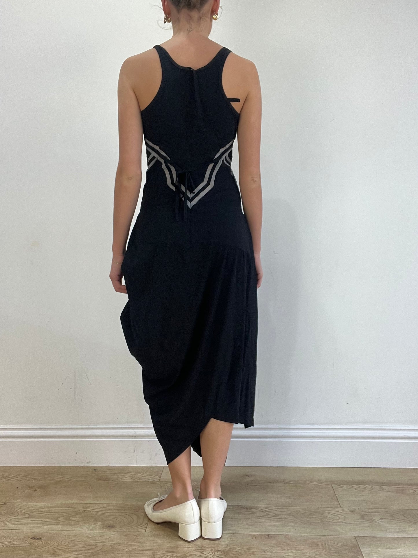 vintage edit sixteen | medium black and grey maxi dress