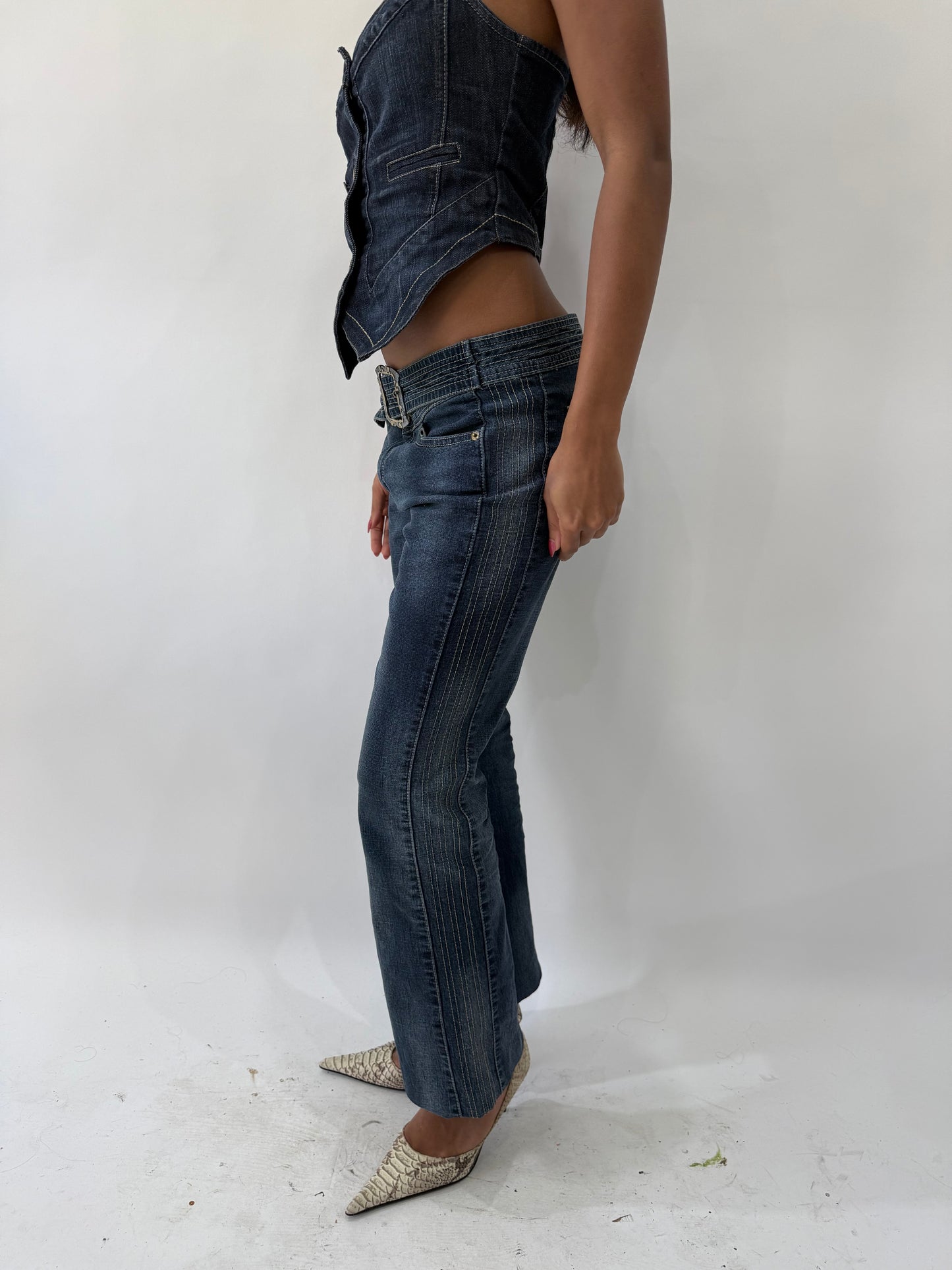 western edit | small/medium blue denim belted cropped jeans