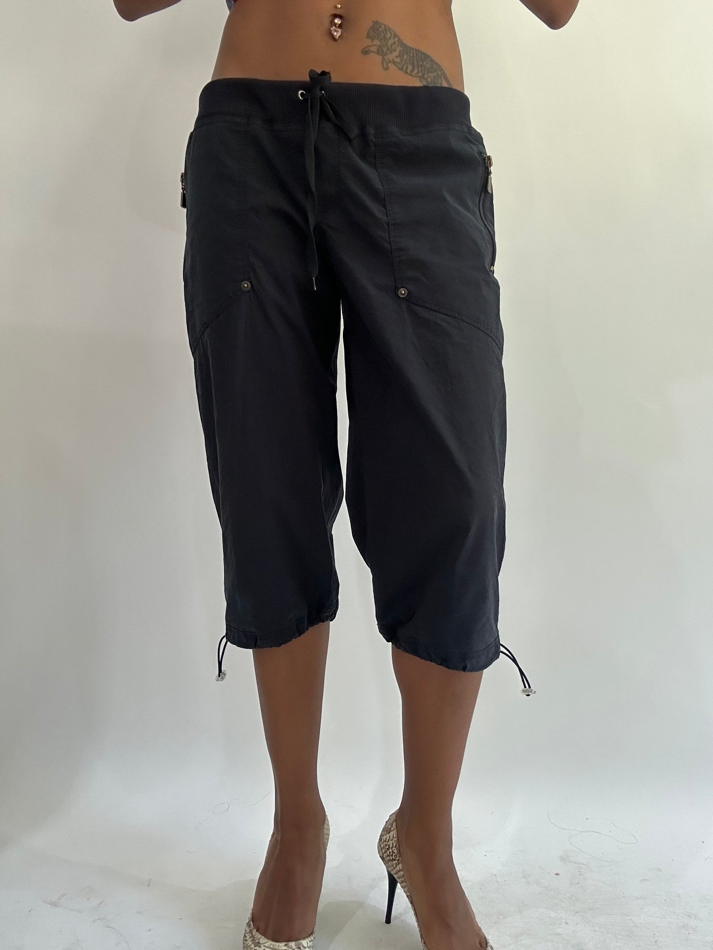 wag drop | medium black cropped cargo style trousers
