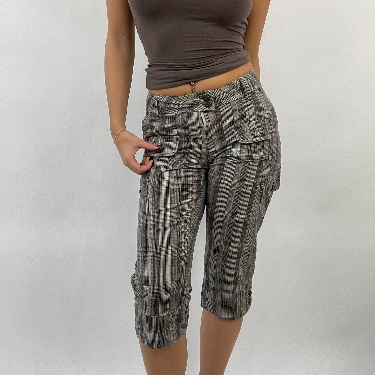 CORPCORE DROP | small grey checkered cropped trousers with broken zip