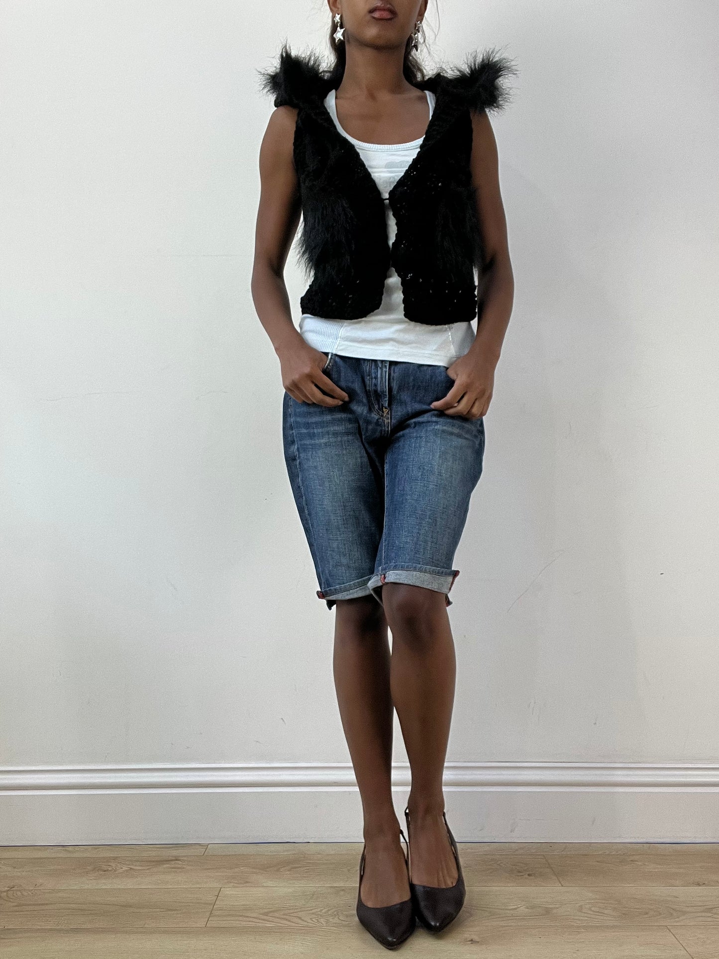 BEST PICKS | small black knit crochet hooded gilet