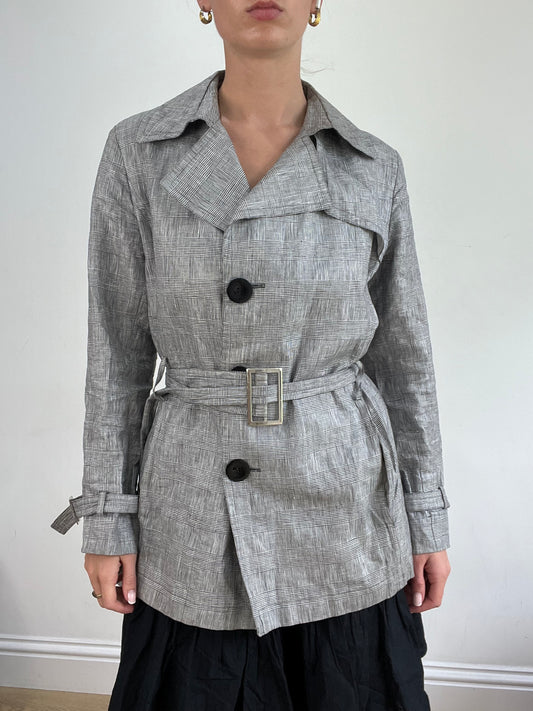BEST PICKS | small grey checkered trench style coat
