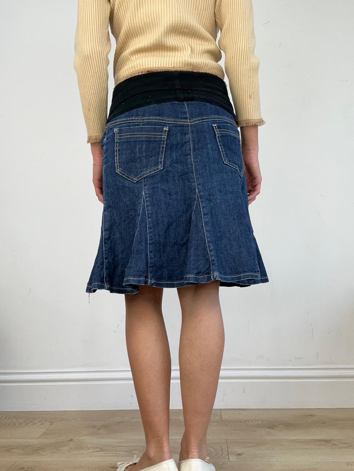 vintage edit fourteen | medium dark wash midi skirt