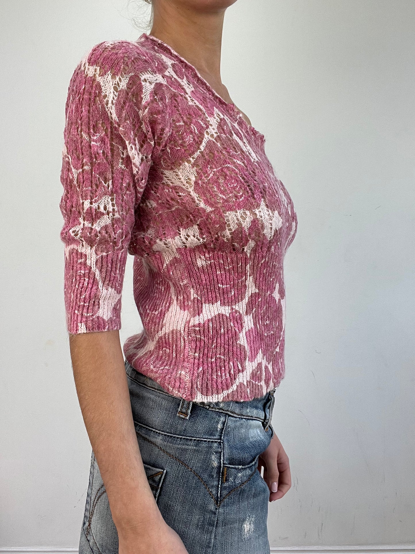 vintage edit twenty | medium pink and white floral jumper