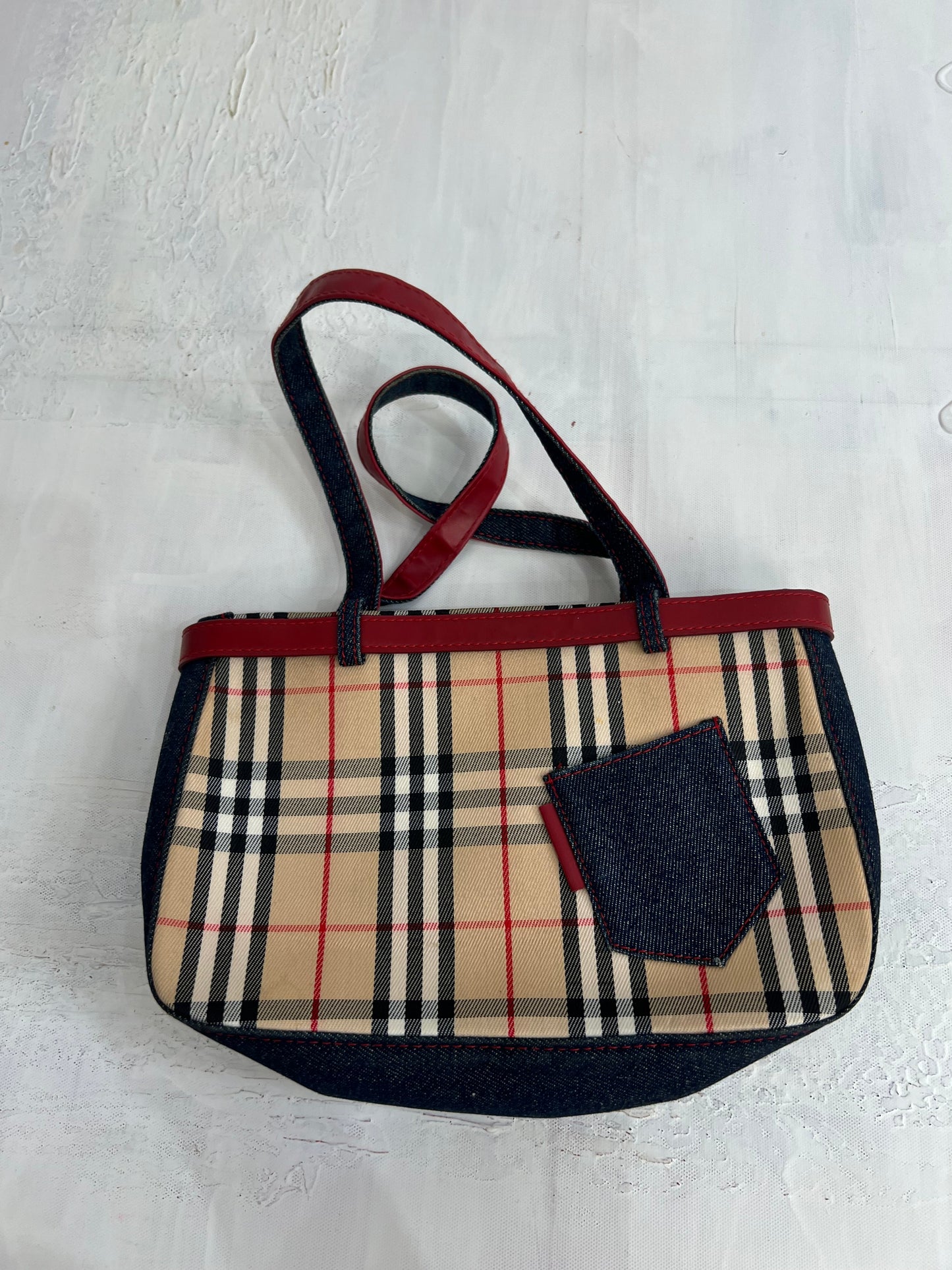 vintage edit thirty | beige and red burberry shoulder bag